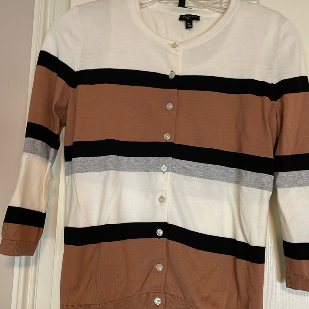 Euc Talbots Twin Set In Great Basic Colors - image 1